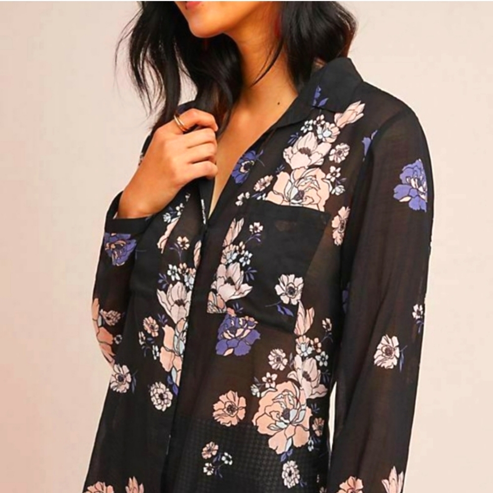 Anthropologie Cloth & Stone Tavira Floral Shirt